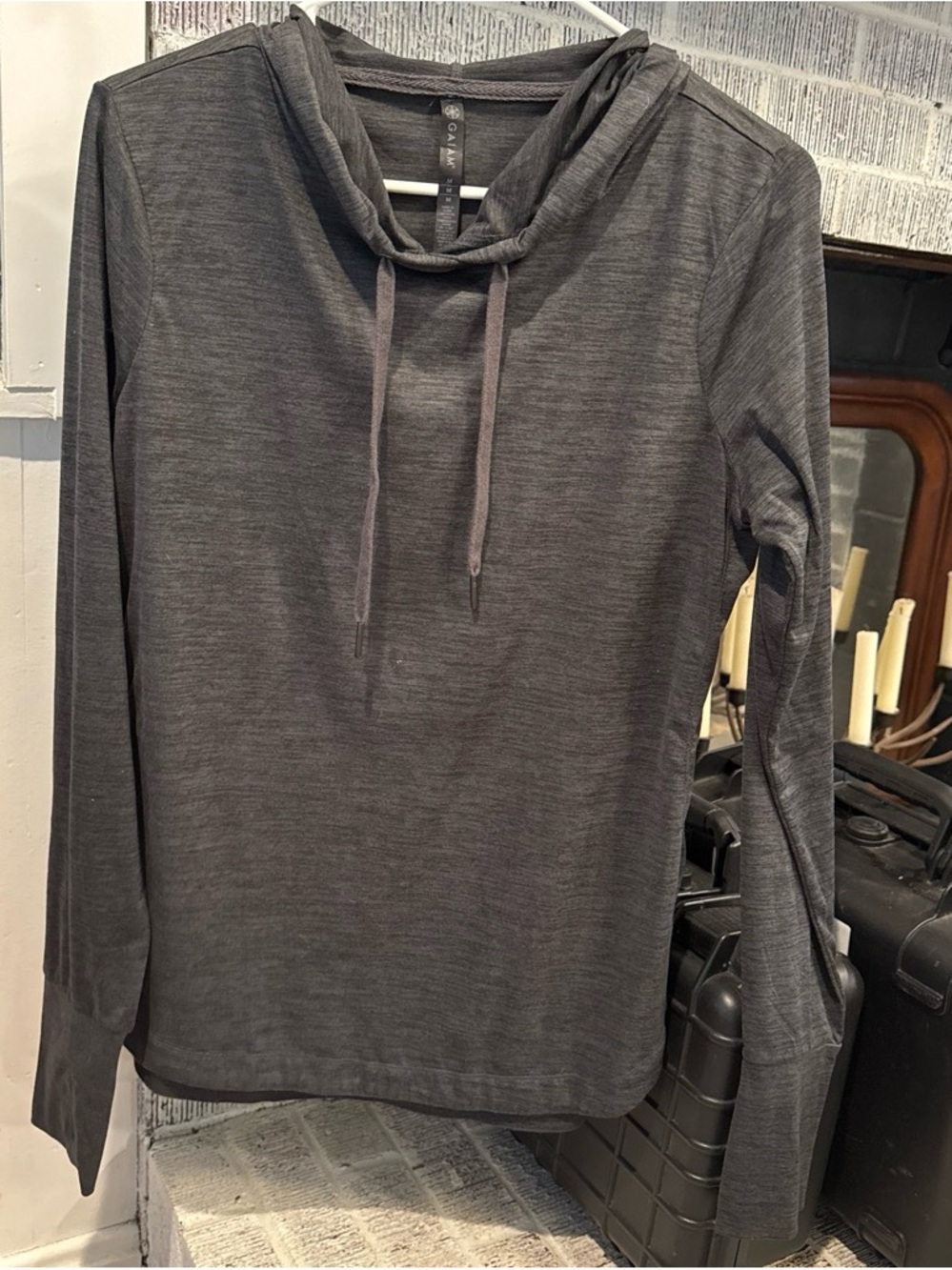 GAIAM Charcoal Gray Pullover Top